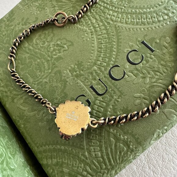 NEW GUCCI Lion Head Gold-toned Bracelet 100% Authentic - Picture 5 of 7